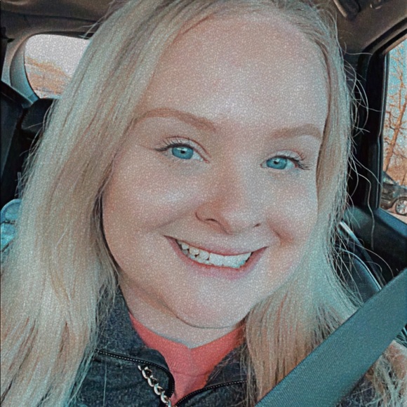 Meet your Posher, Lacie - Picture 1 of 1